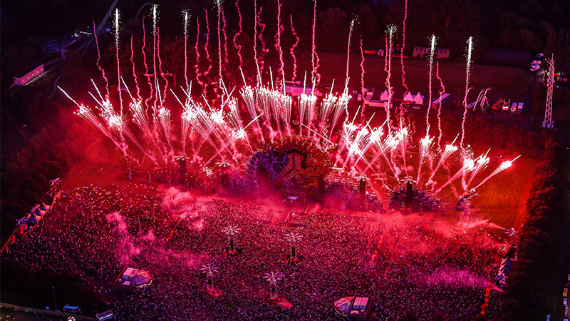 defqon-bovenaf