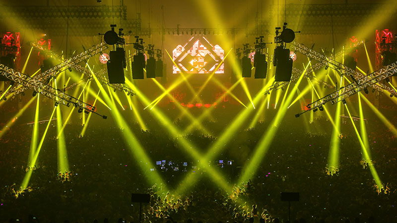 hard-bass-branded-4
