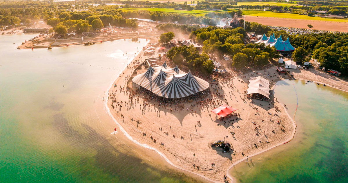 dominator 2023 camping q-dance art of dance hardcore festival