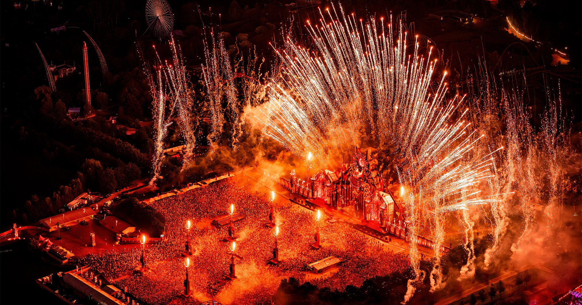 25 jaar hardstyle geëerd tijdens 5-uur durende Legends set op Defqon.1